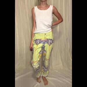 Vibrant Lion Print High-Waisted Pants - 28